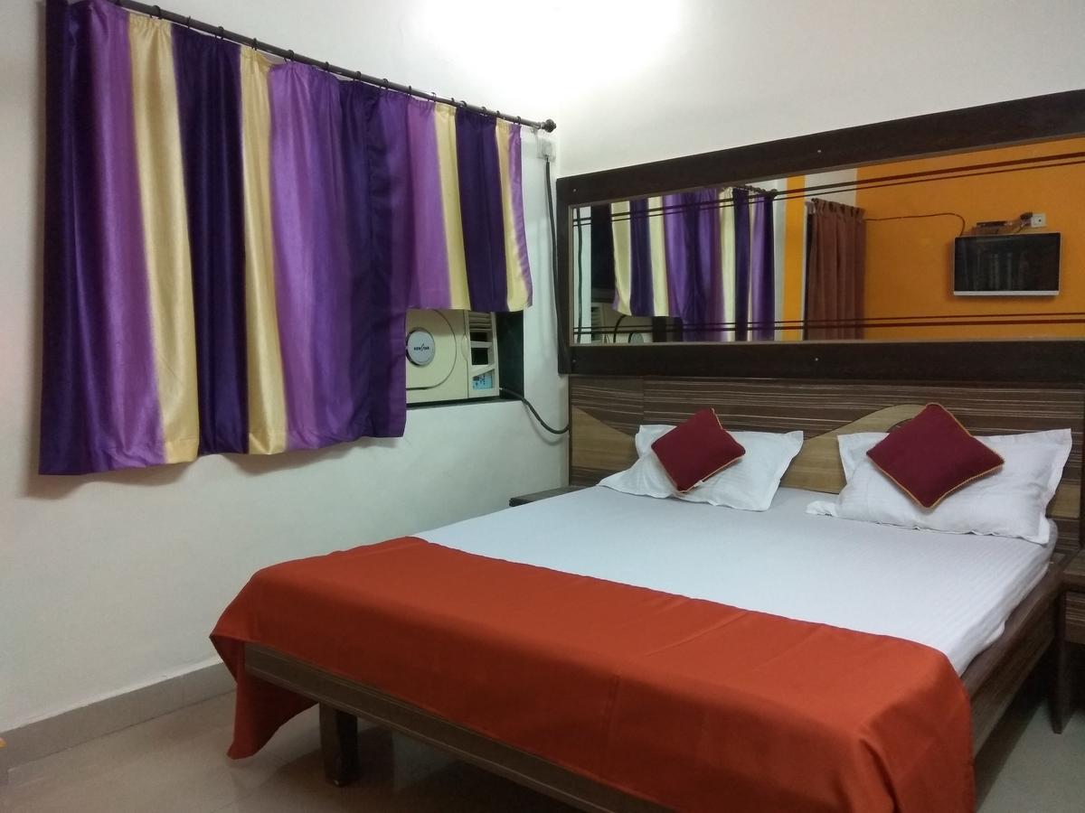 Hotel Shiva Panvel Esterno foto